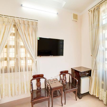 Oyo 563 Phu Thinh Hotel Nha Trang Bagian luar foto