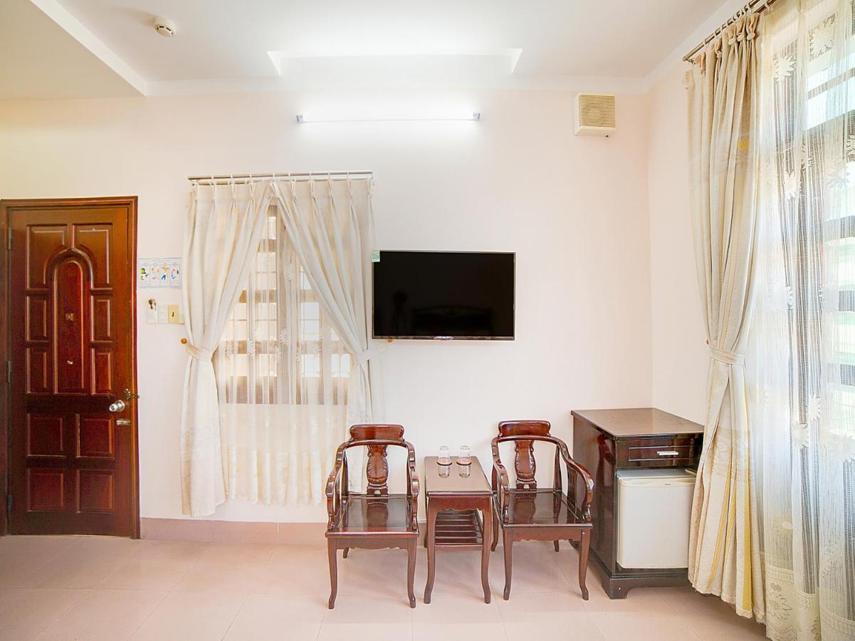Oyo 563 Phu Thinh Hotel Nha Trang Bagian luar foto