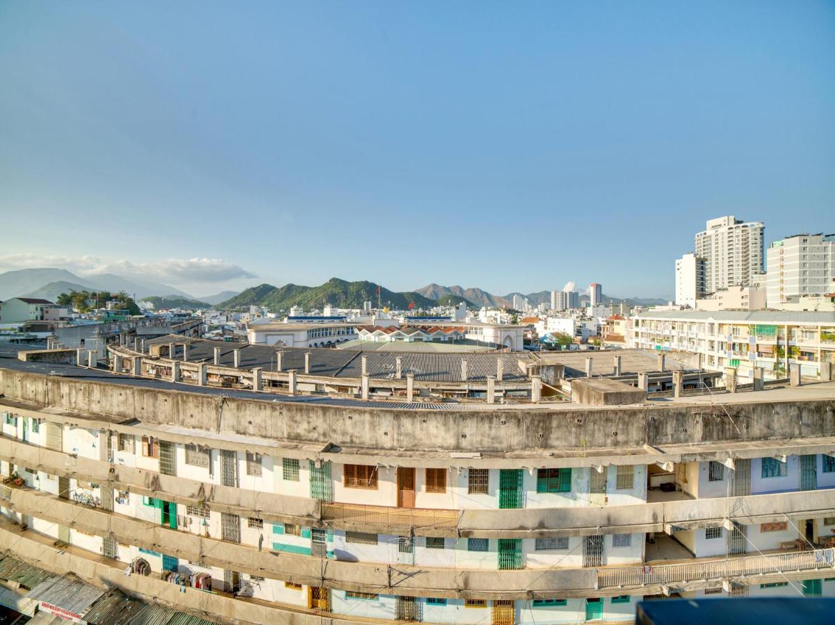 Oyo 563 Phu Thinh Hotel Nha Trang Bagian luar foto
